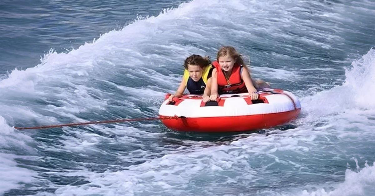 The Ultimate Guide to Choosing a Durable Inflatable Towable Tube